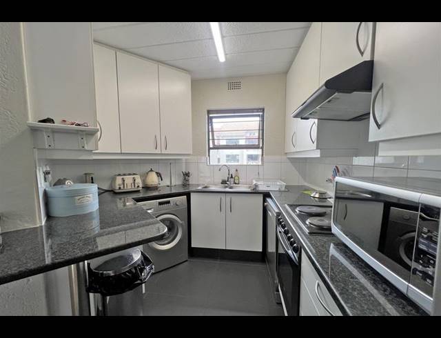 2 BEDROOM APARTMENT FOR SALE IN MORNINGSIDE